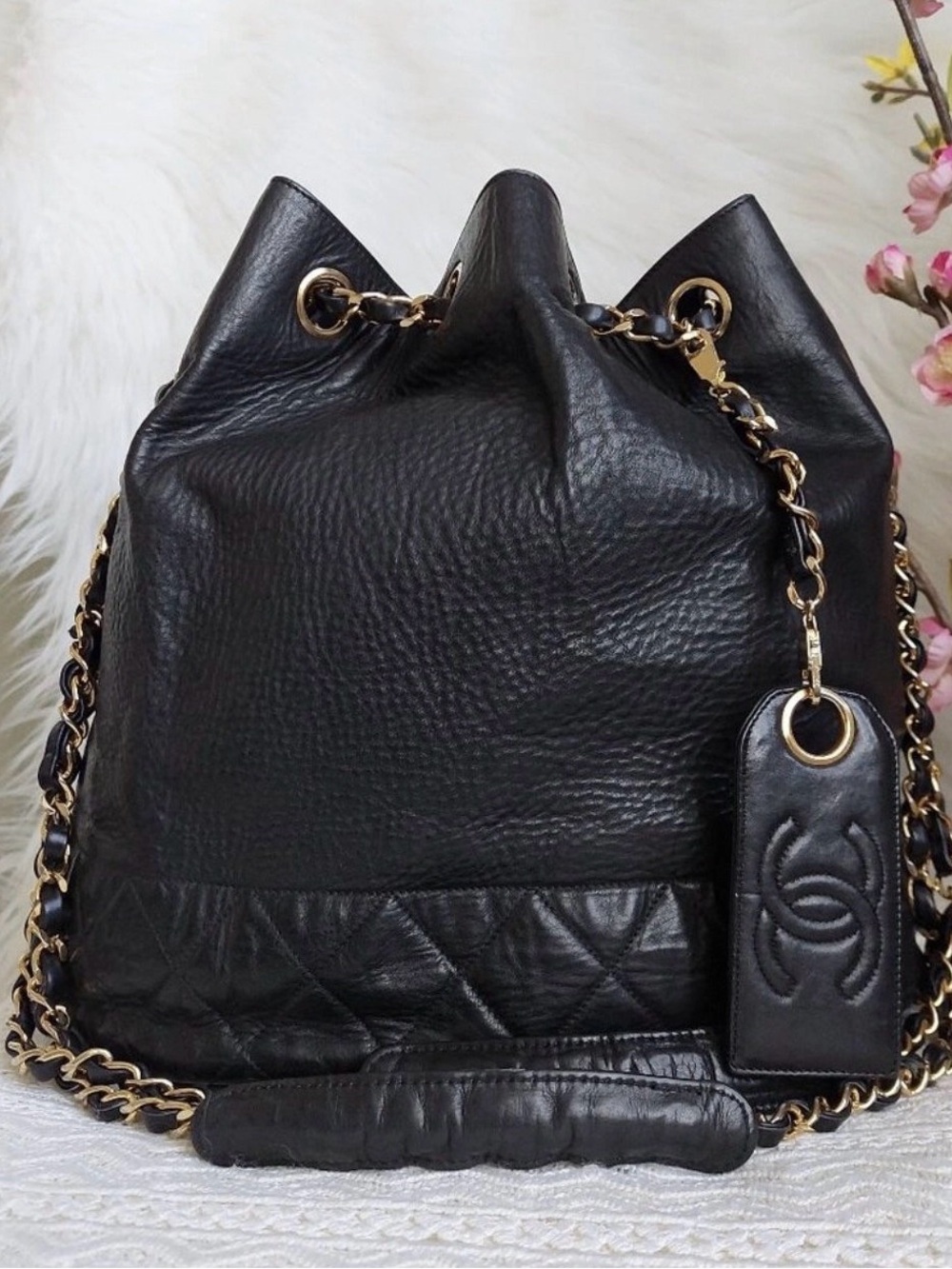 CHANEL XL Gabrielle Matelasse Aged Leather Drawstring Bucket Bag 80’s Vintage